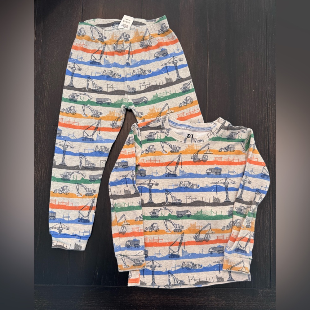Mixed Lot of 3T-4T Toddler Boy Clothes, Shorts, Pajamas, PJs